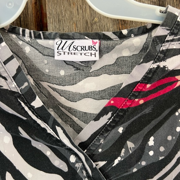 2 SCRUB TOPS FOR $10! - Picture 4 of 9